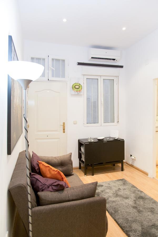 Solfai Vacacional 8 Apartment Madrid Bagian luar foto